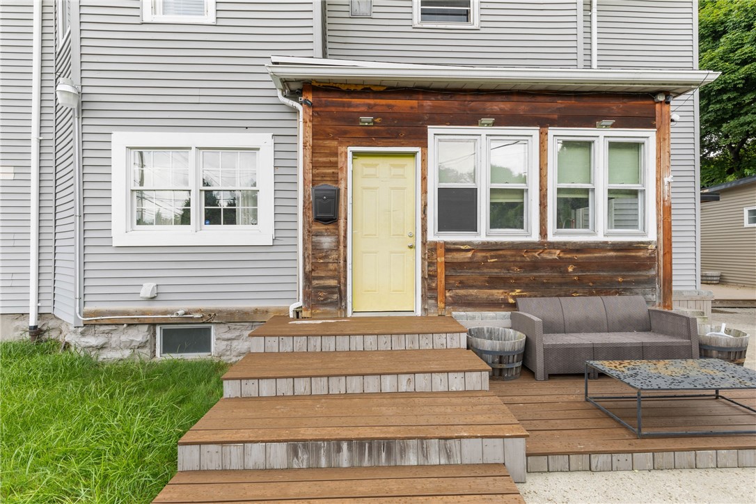 99 Fernwood Avenue Rochester, NY 14621 - Photo 5 of 44