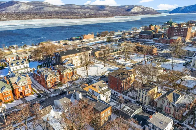 $100,000 | 159 Grand Street, Newburgh, NY 12550