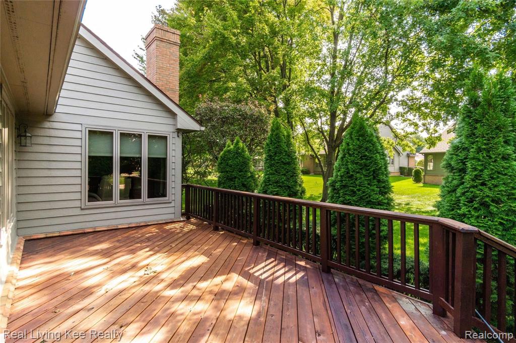 936 Pine Trail Drive Rochester Hills, MI 48307 - Photo 11 of 37
