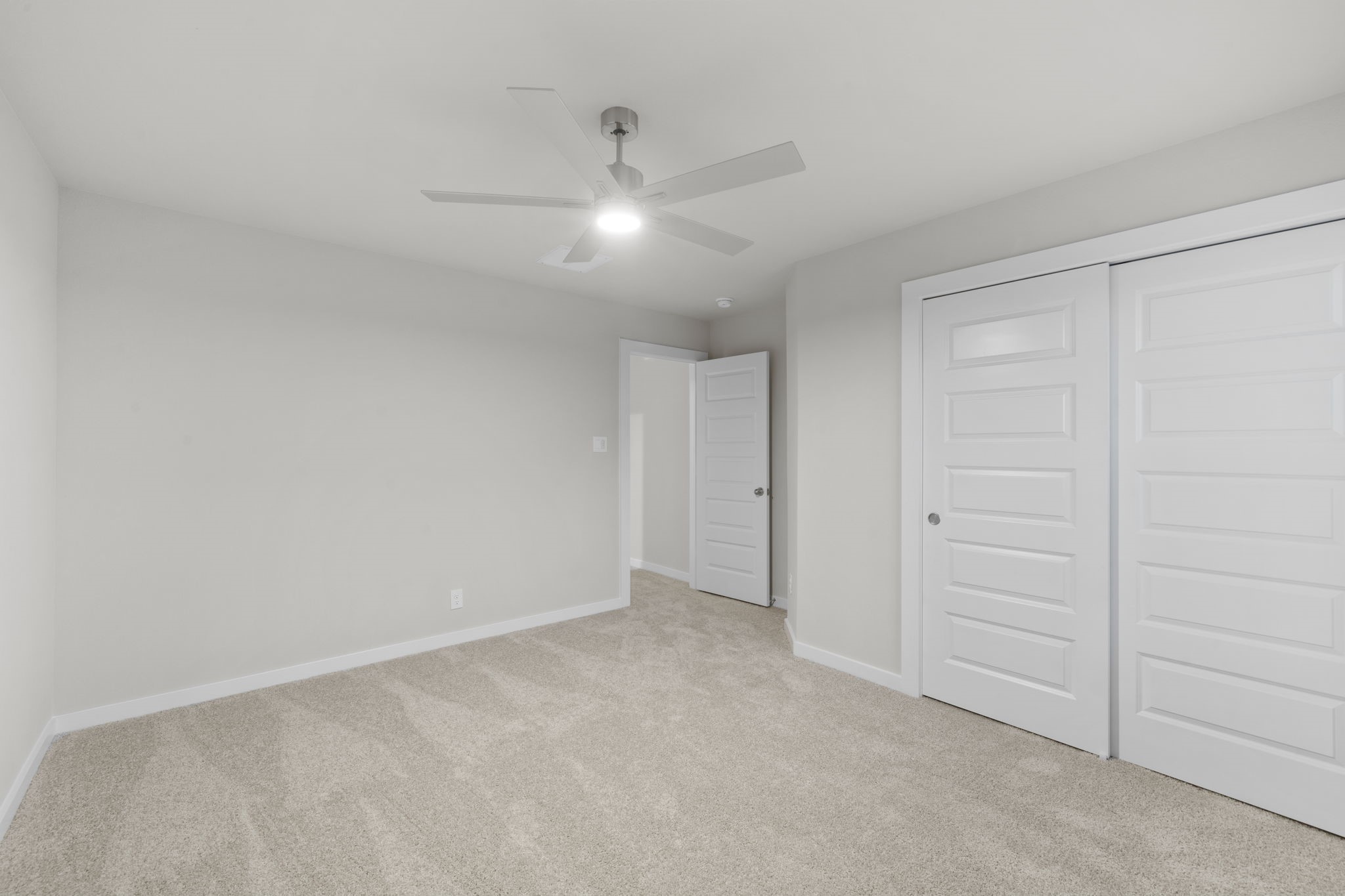 3015 Boulder Ridge Drive Rosenberg, TX 77471 - Photo 27 of 34 wooden floor in an empty room