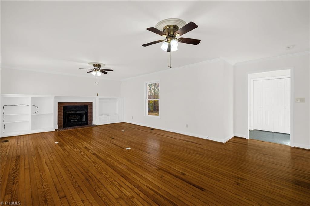 1301 Boyd Road Reidsville, NC 27320 - Photo 7 of 40 Livingroom