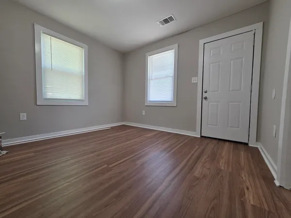 $94,900 | 1319 Nicholas Street, Memphis, TN 38107