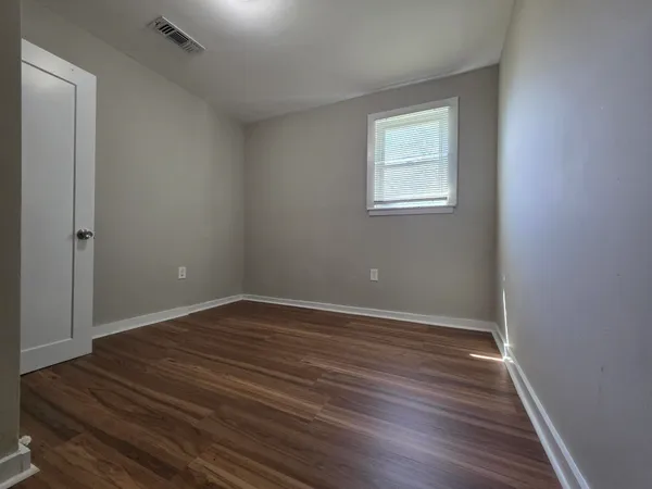 $94,900 | 1319 Nicholas Street, Memphis, TN 38107