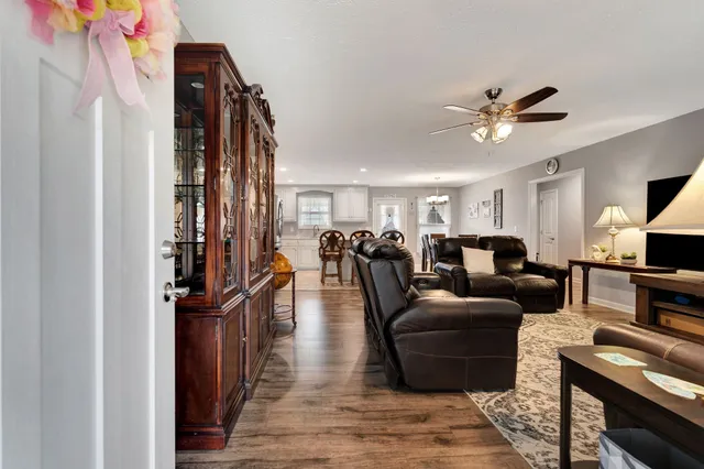 $399,999 | 1841 Hills Chapel Road, Manchester, TN 37355