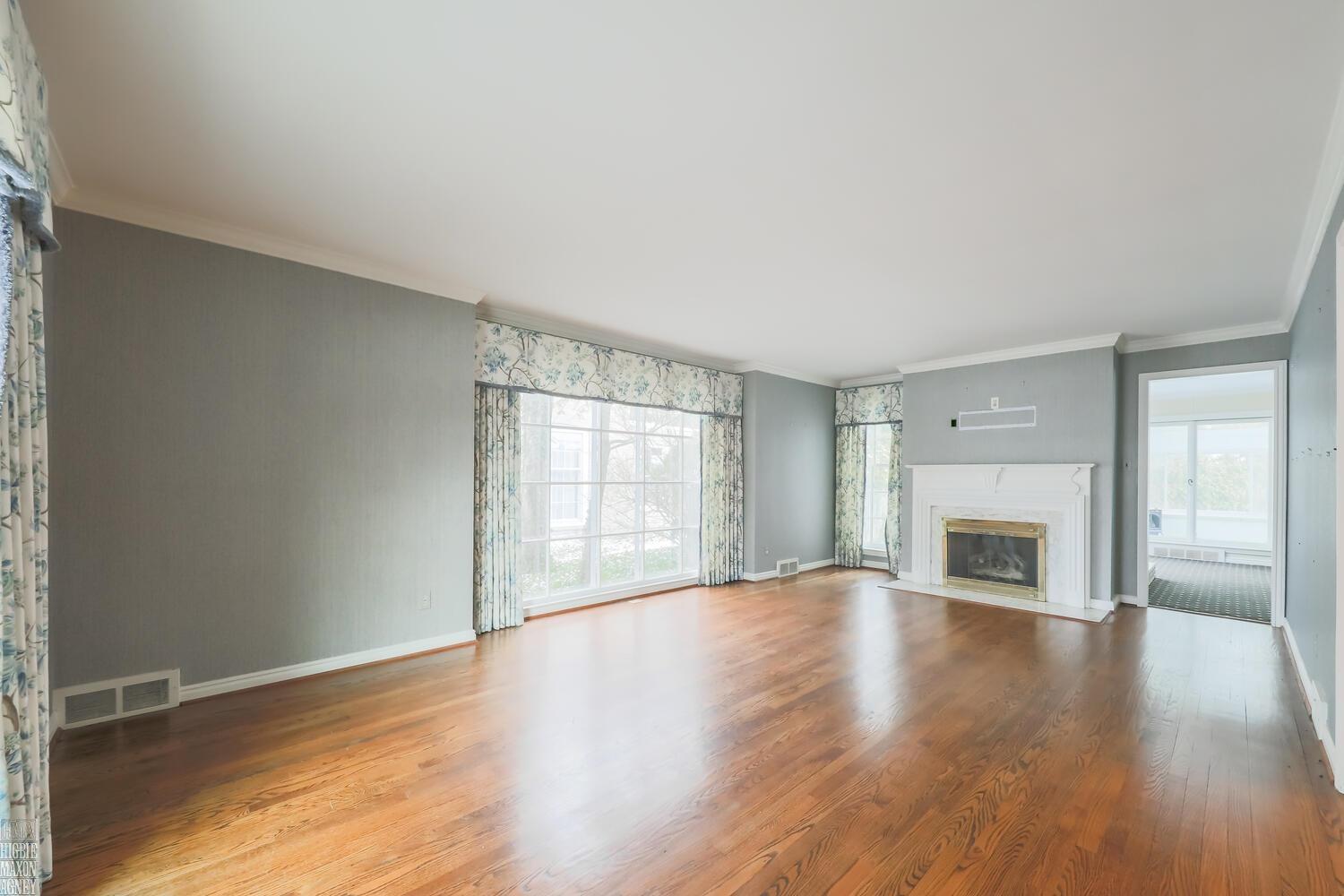 206 Stephens Road Grosse Pointe, MI 48236 - Photo 7 of 44