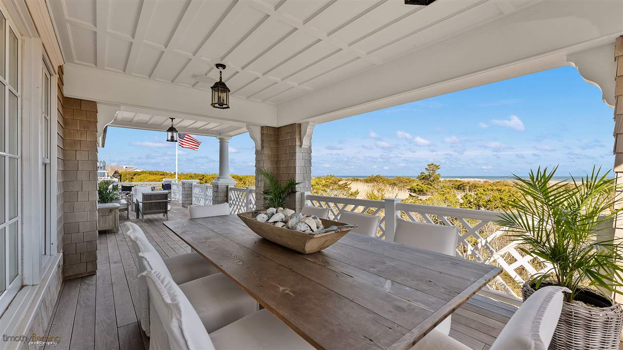 74 38th Street Avalon, NJ 08202 - Photo 17 of 39 a living room with furniture and wooden floor