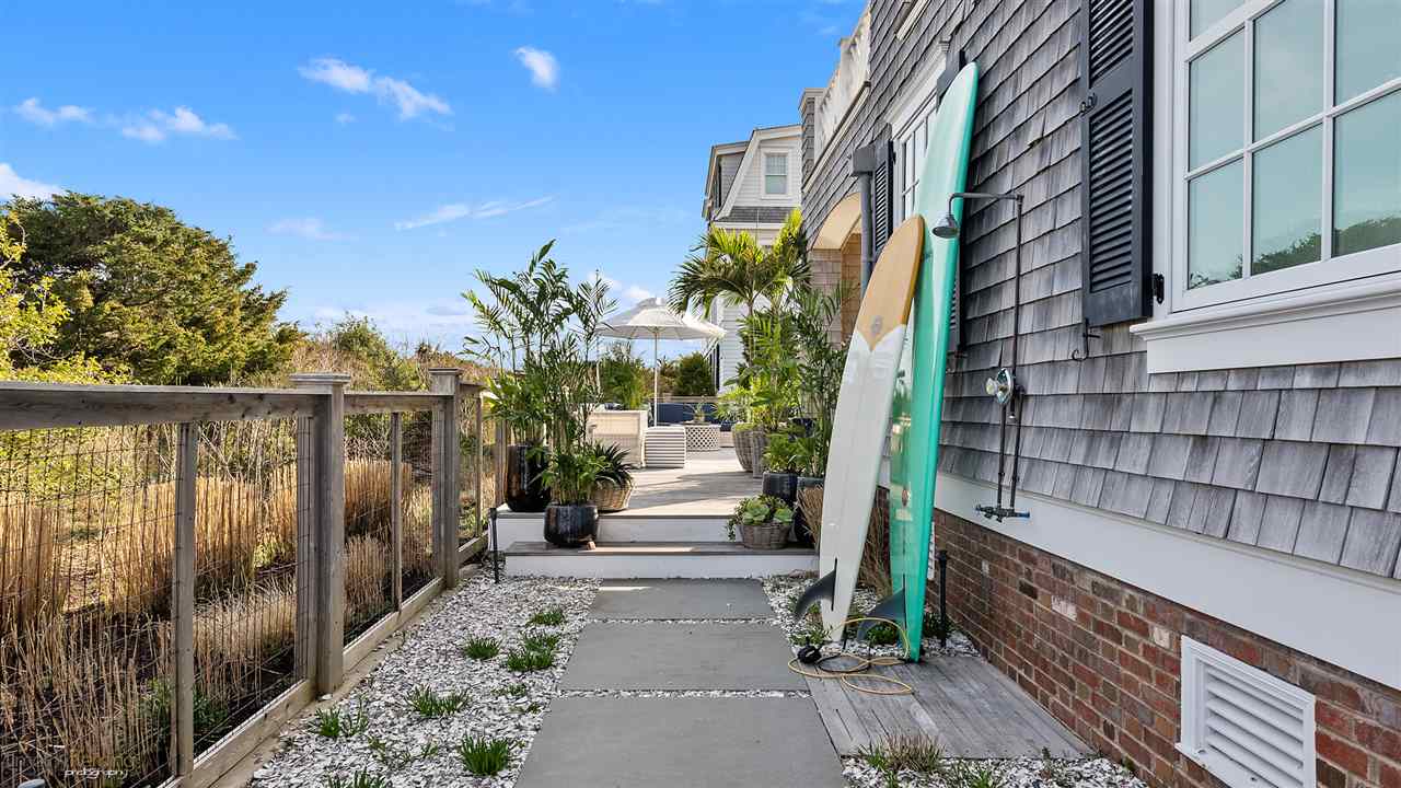 74 38th Street Avalon, NJ 08202 - Photo 6 of 39 a view of a house with a street view