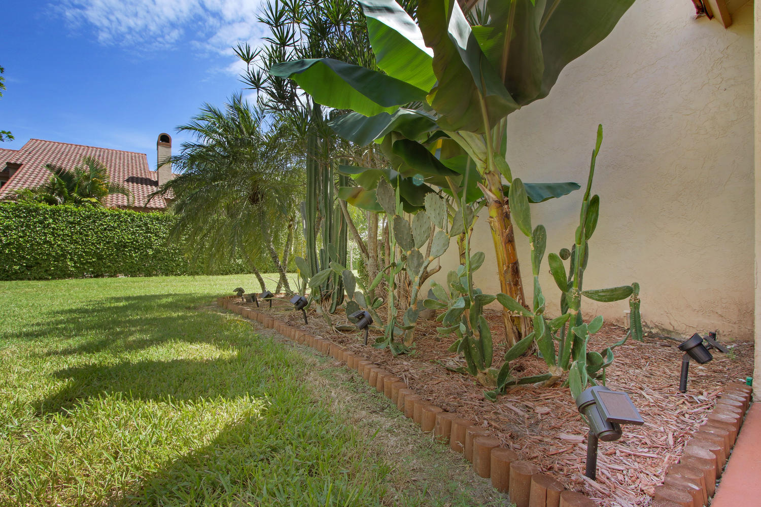 23341 Water Circle Boca Raton, FL 33486 - Photo 21 of 26 Backyard
