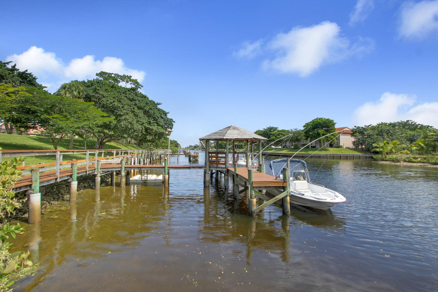 23341 Water Circle Boca Raton, FL 33486 - Photo 25 of 26 Marina