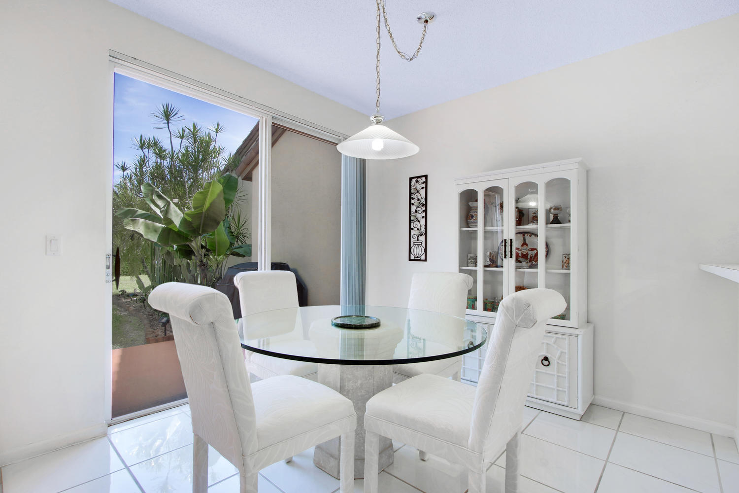 23341 Water Circle Boca Raton, FL 33486 - Photo 7 of 26 Dining Area