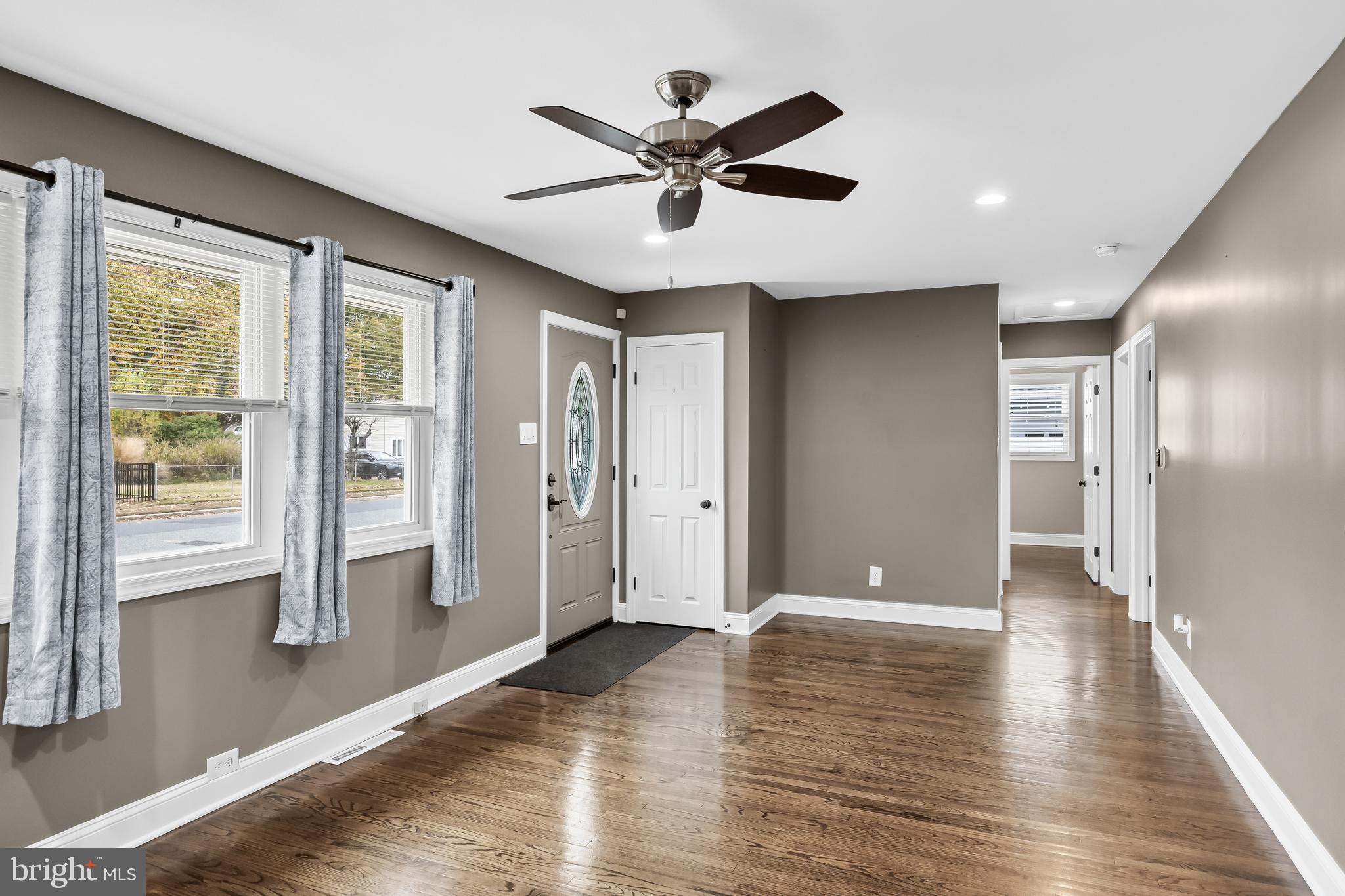 29 Devon Avenue Bellmawr, NJ 08031 - Photo 6 of 27