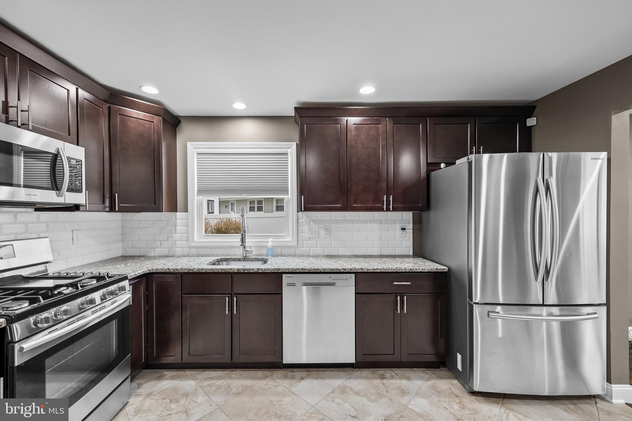 29 Devon Avenue Bellmawr, NJ 08031 - Photo 10 of 27