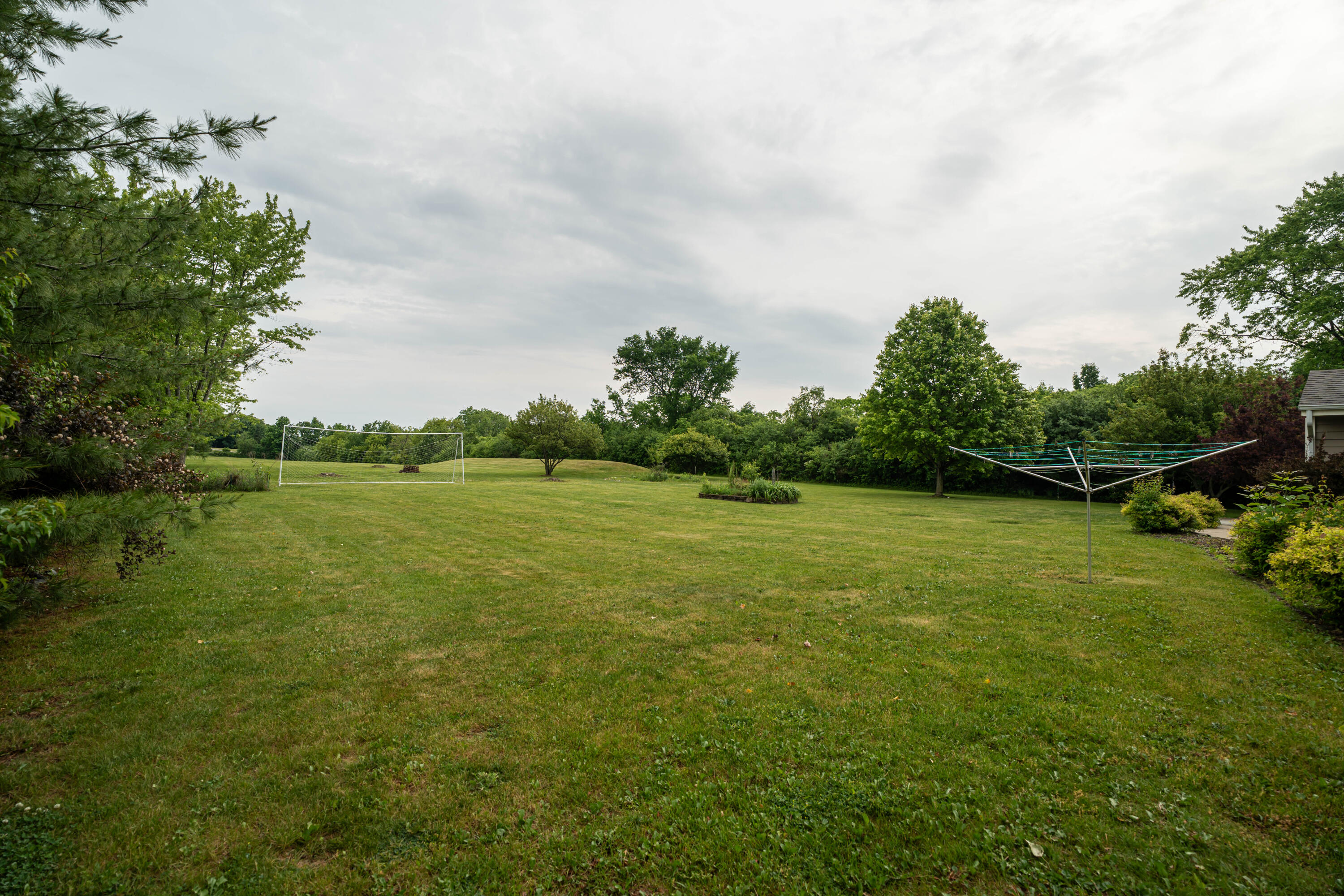 12918 Bell Road Caledonia, WI 53108 - Photo 48 of 61 Yard