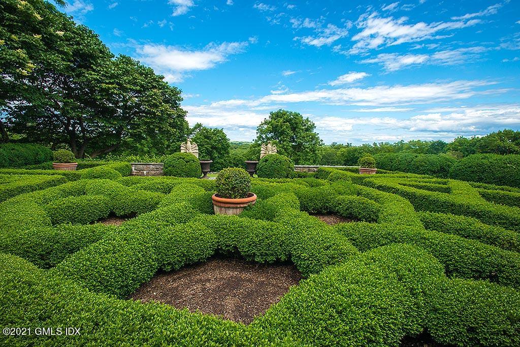 591 Riversville Road Greenwich, CT 06831 - Photo 32 of 79 English Gardens