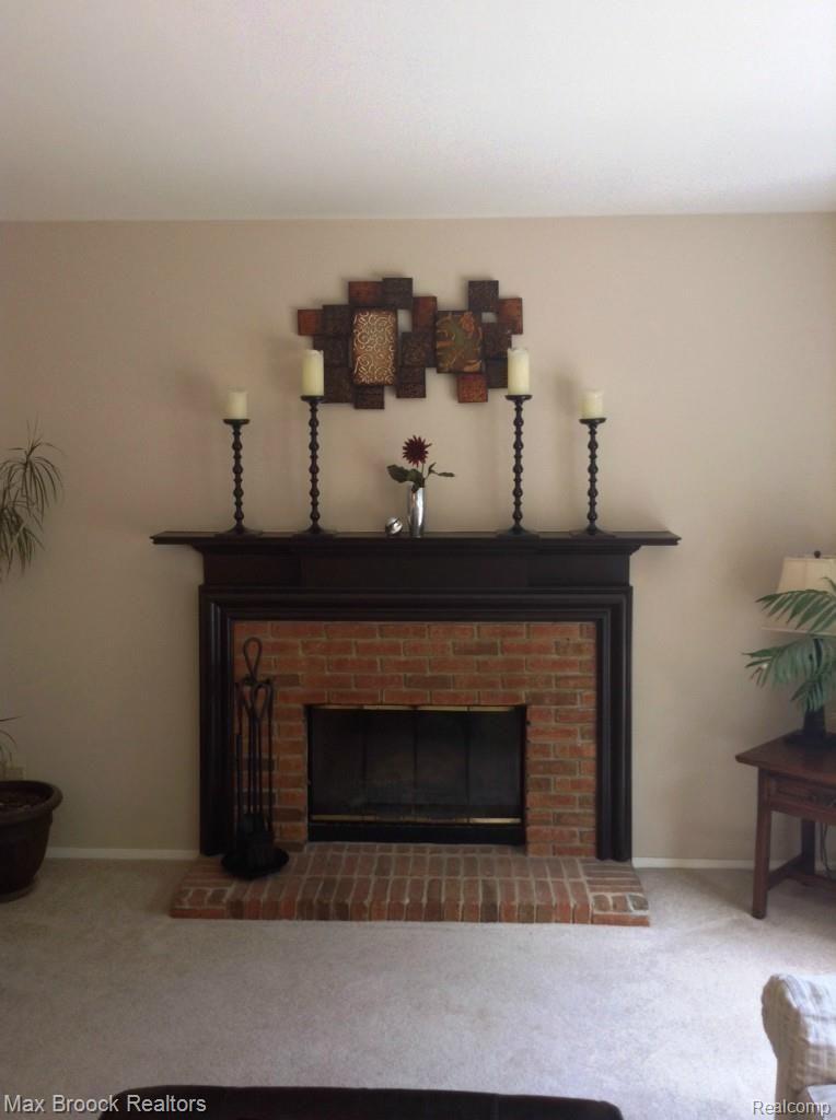 588 Bolinger Street Rochester, MI 48307 - Photo 16 of 39 026.jpg