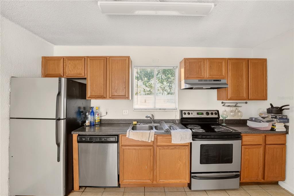 507 Northwest 39th Road, Unit 107 Gainesville, FL 32607 - Photo 8 of 21 Gallery Image 8