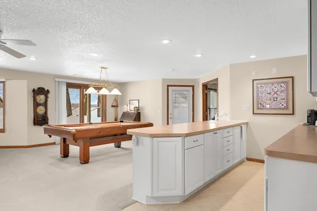 $1,250,000 | 3133 Spring Lake Road Southwest, Prior Lake, MN 55372