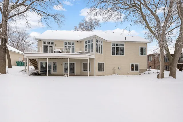 $1,250,000 | 3133 Spring Lake Road Southwest, Prior Lake, MN 55372