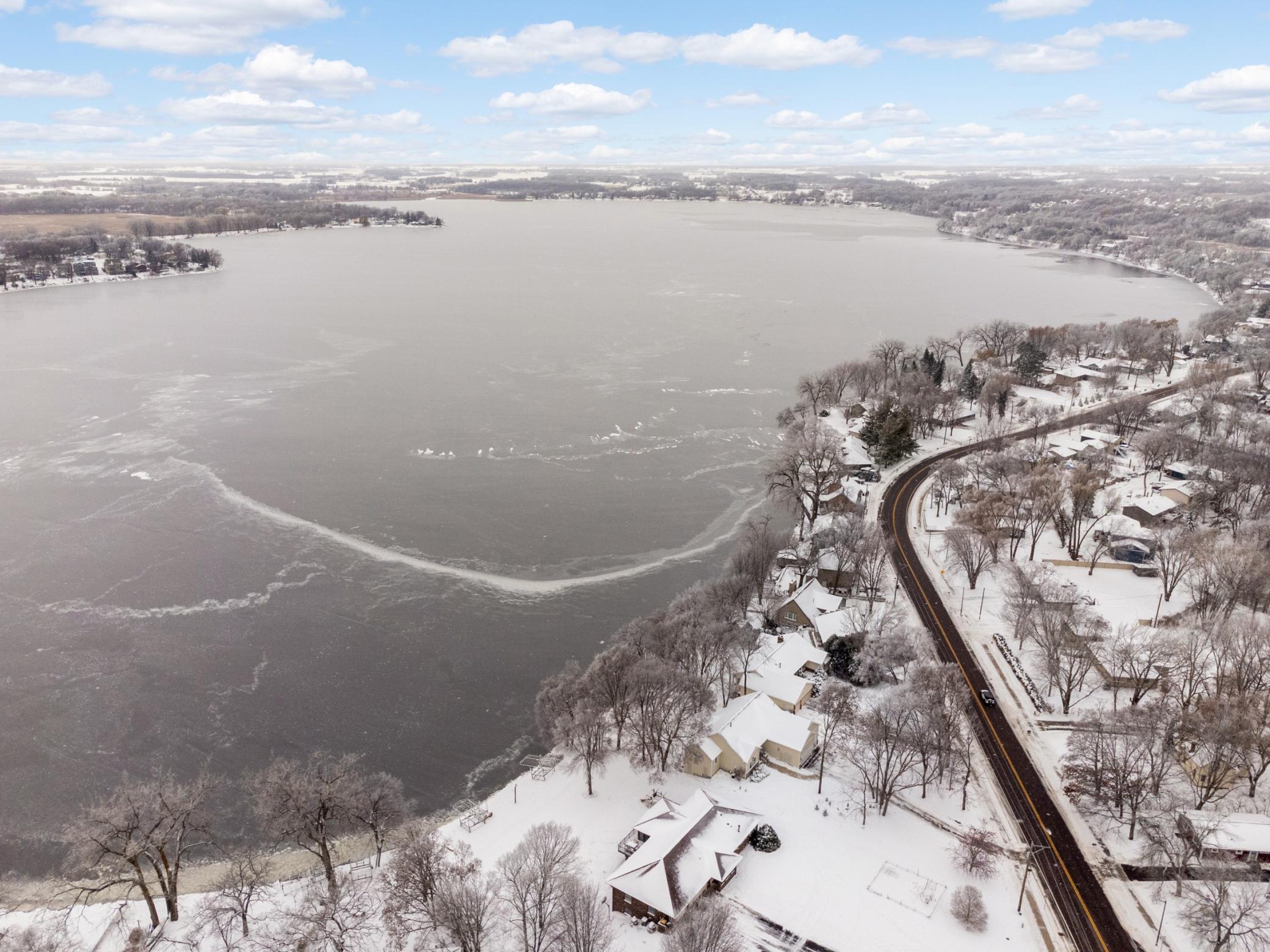 3133 Spring Lake Road Southwest Prior Lake, MN 55372 - Photo 7 of 60