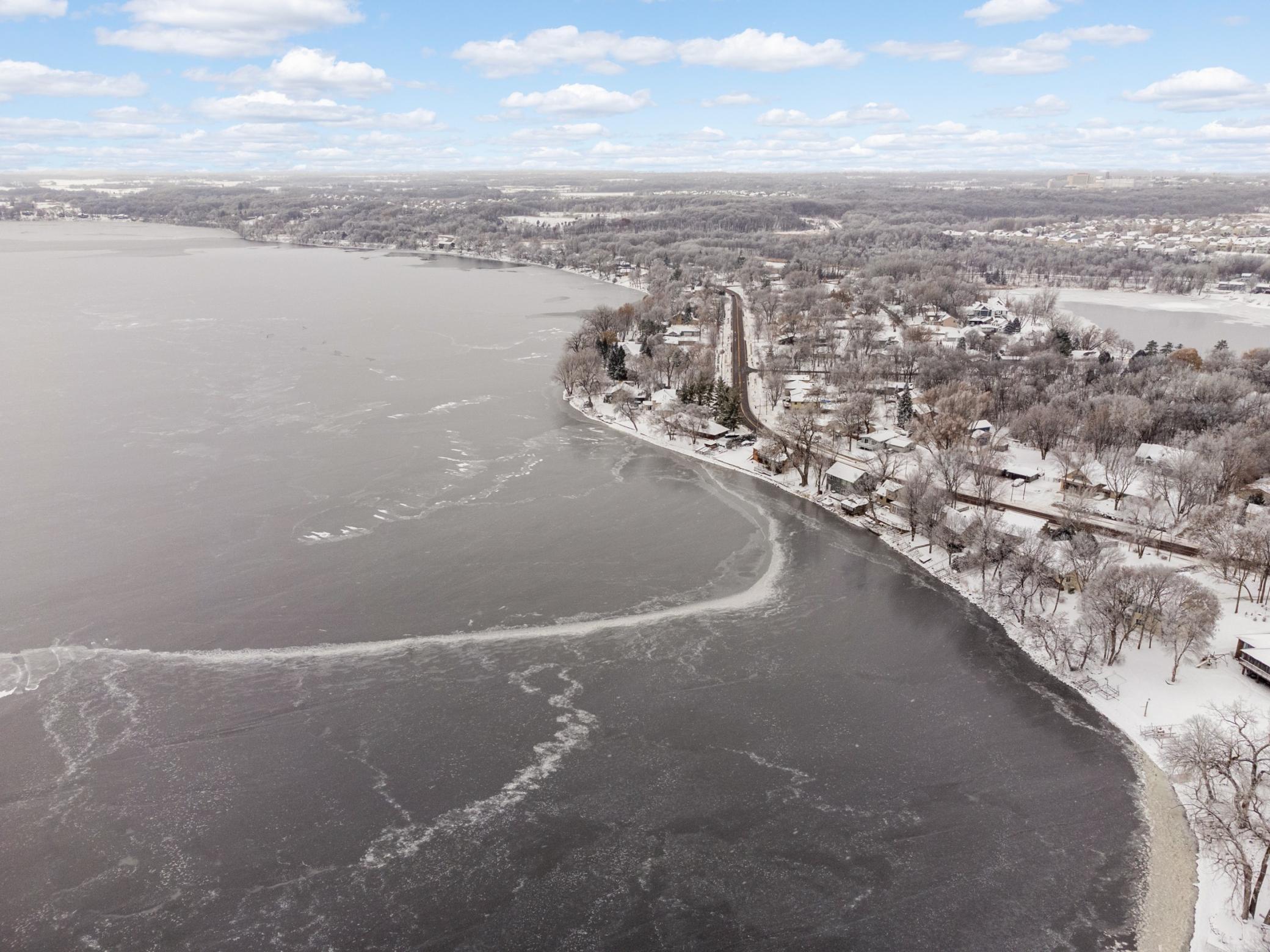 3133 Spring Lake Road Southwest Prior Lake, MN 55372 - Photo 9 of 60
