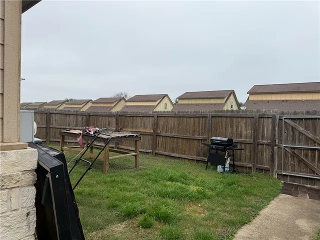 $2,400 | 3365 Keefer Loop, College Station, TX 77845