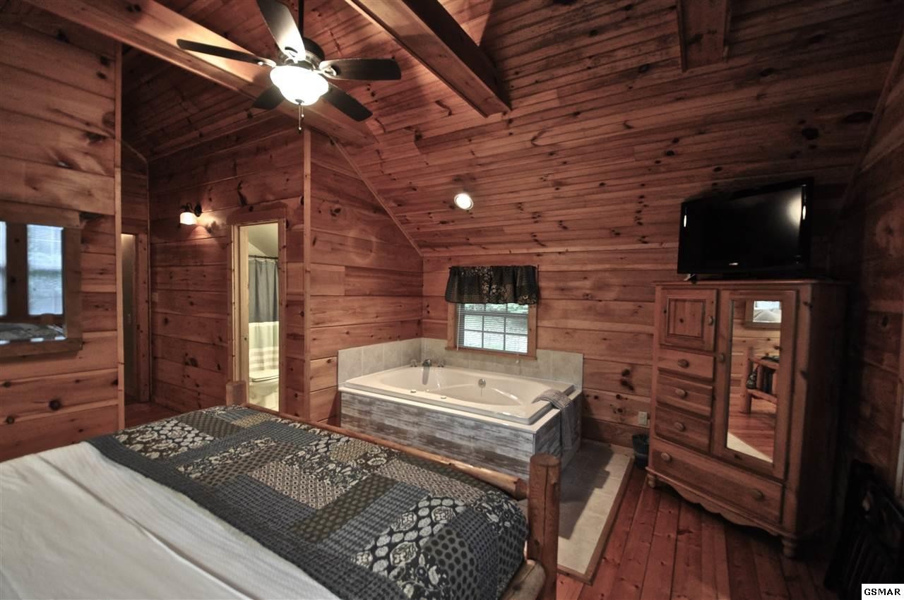 163 Sequoyah Village Road Townsend, TN 37882 - Photo 13 of 26 Gallery Image 13