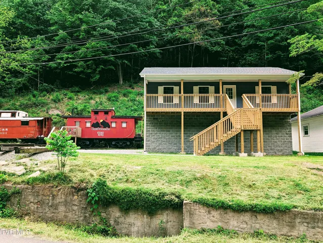 $159,000 | 127 Bartley Street, Haysi, VA 24256