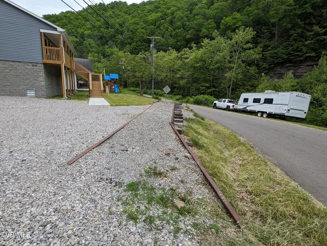 $159,000 | 127 Bartley Street, Haysi, VA 24256