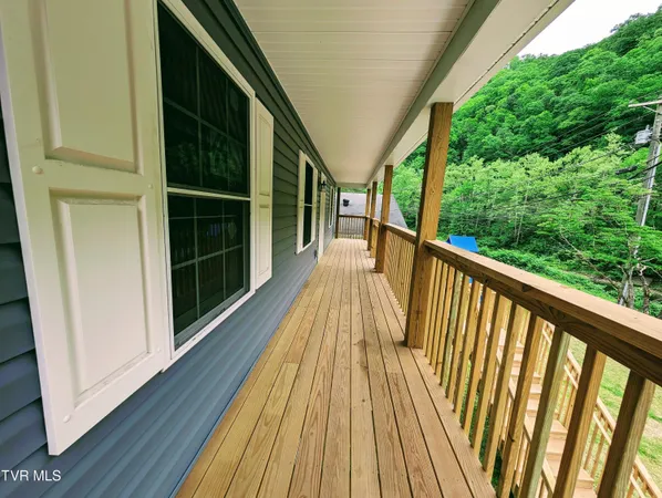 $159,000 | 127 Bartley Street, Haysi, VA 24256