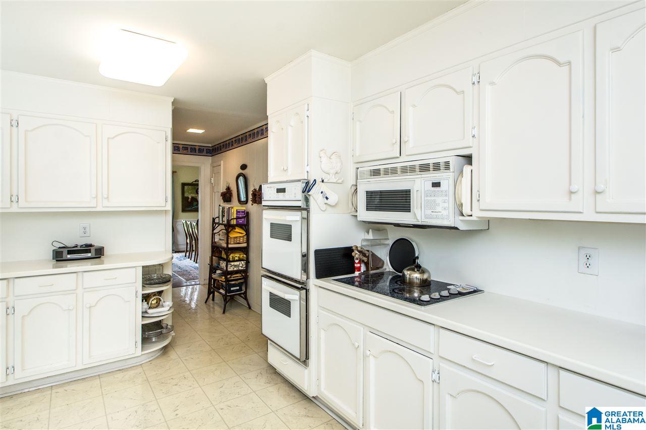 3216 Rockledge Road Birmingham, AL 35213 - Photo 17 of 36