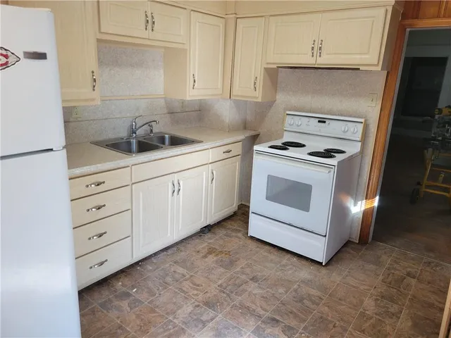 $129,000 | 508 South Huttig Avenue, Independence, MO 64053