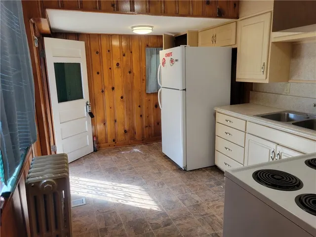 $129,000 | 508 South Huttig Avenue, Independence, MO 64053