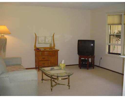 18 Cold Spring Road Westford, MA 01886 - Photo 7 of 10 Gallery Image 7