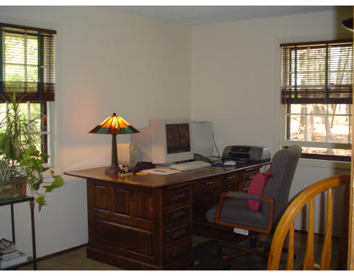 18 Cold Spring Road Westford, MA 01886 - Photo 9 of 10 Gallery Image 9