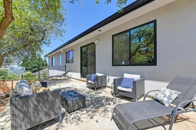 $1,050,000 | 465 Miles Court, Auburn, CA 95603