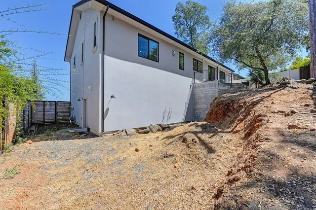 $1,050,000 | 465 Miles Court, Auburn, CA 95603