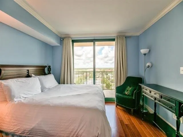 $2,800 | 300 South Duval Street, Unit 1703, Tallahassee, FL 32301