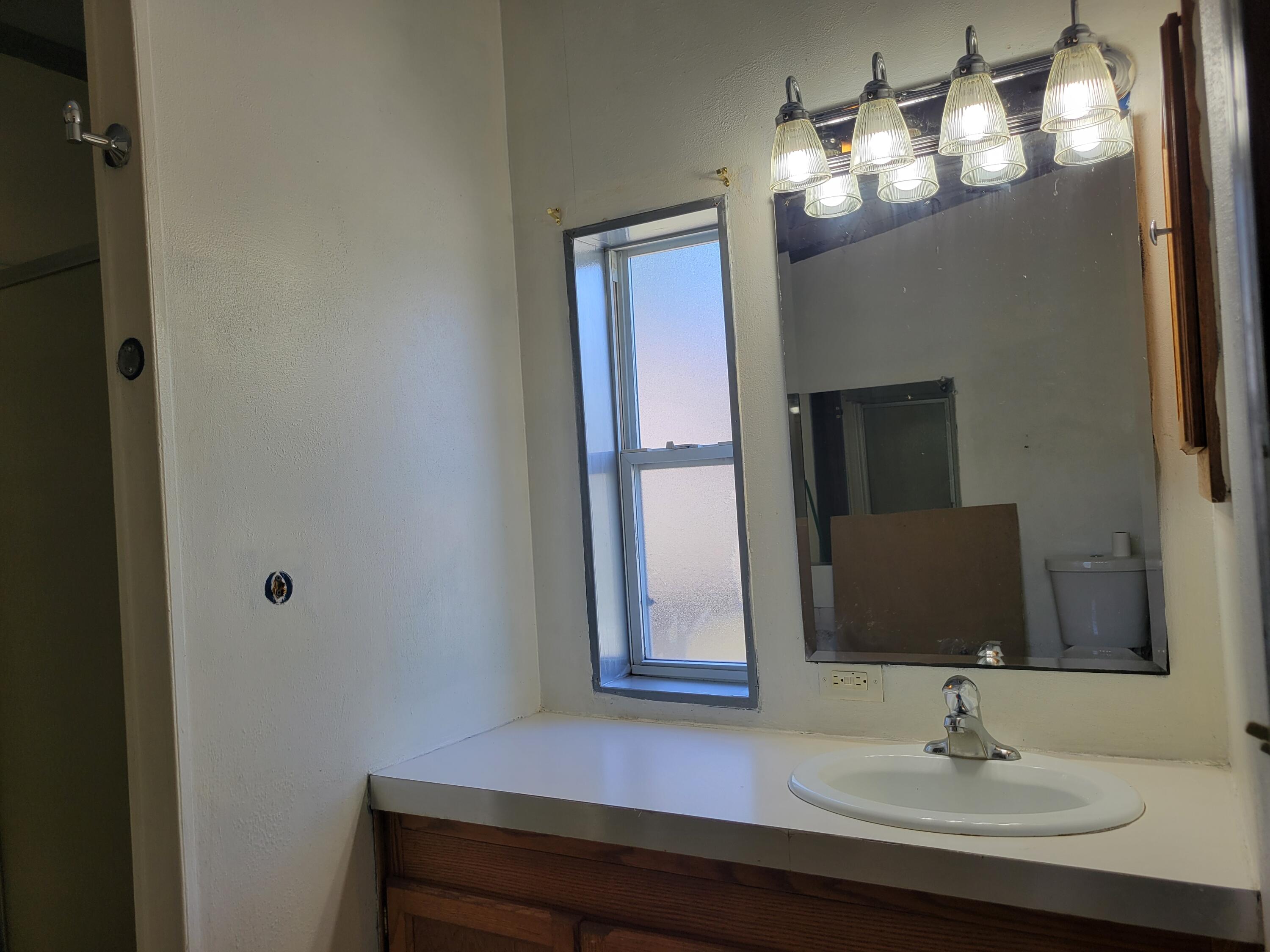 4507 West 45th Street Gary, IN 46408 - Photo 9 of 16 3000x2250