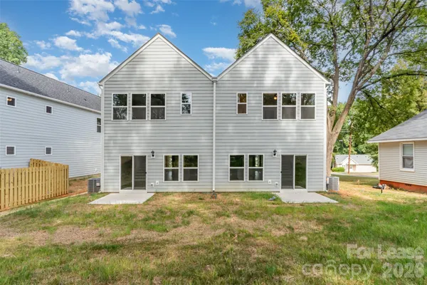 $1,800 | 3715 Davis Avenue, Charlotte, NC 28208