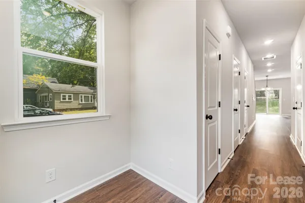 $1,800 | 3715 Davis Avenue, Charlotte, NC 28208