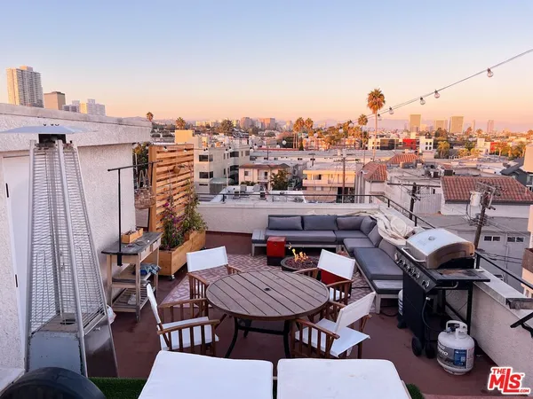 $1,329,000 | 12130 West Ohio Avenue, Unit 308, Los Angeles, CA 90025