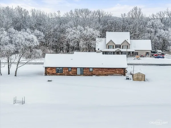 $380,000 | 122 Belle Rive Drive, Millington, IL 60537