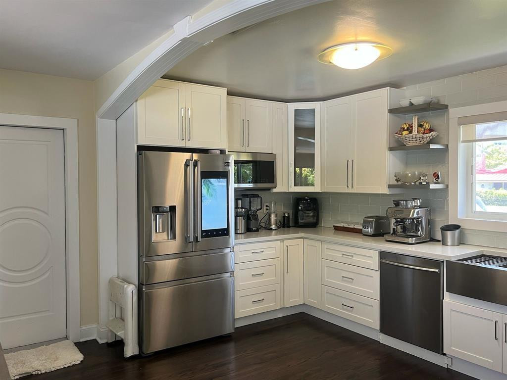 3460 Buchanan Street Hollywood, FL 33021 - Photo 8 of 25 Photo 8