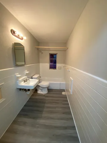 $895 | 406 Hietts Lane, Unit DOWNSTAIRS, Clarksville, TN 37043