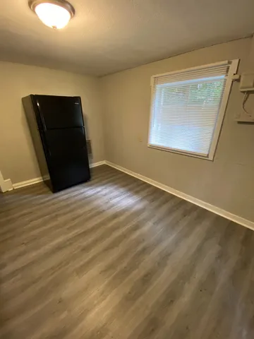 $895 | 406 Hietts Lane, Unit DOWNSTAIRS, Clarksville, TN 37043