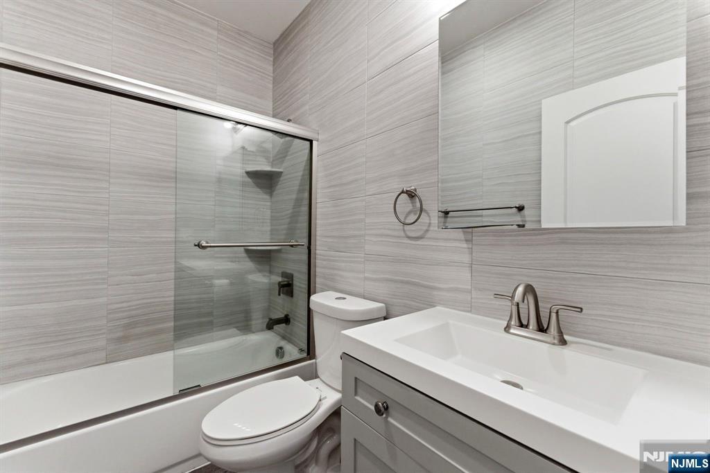 93 Prospect Street, Unit 2 Garfield, NJ 07026 - Photo 40 of 50