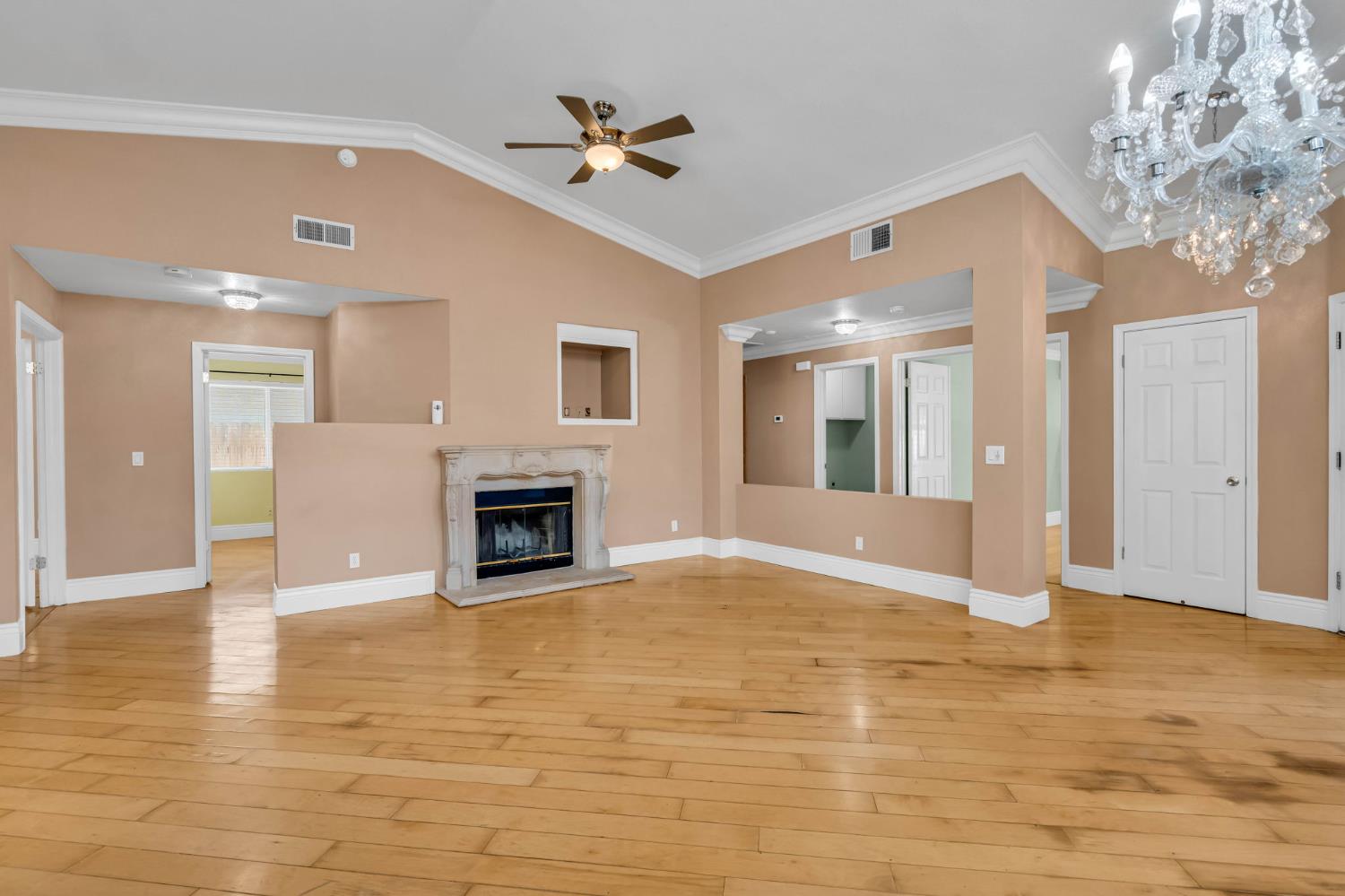 3507 Lone Ridge Court Antelope, CA 95843 - Photo 11 of 37