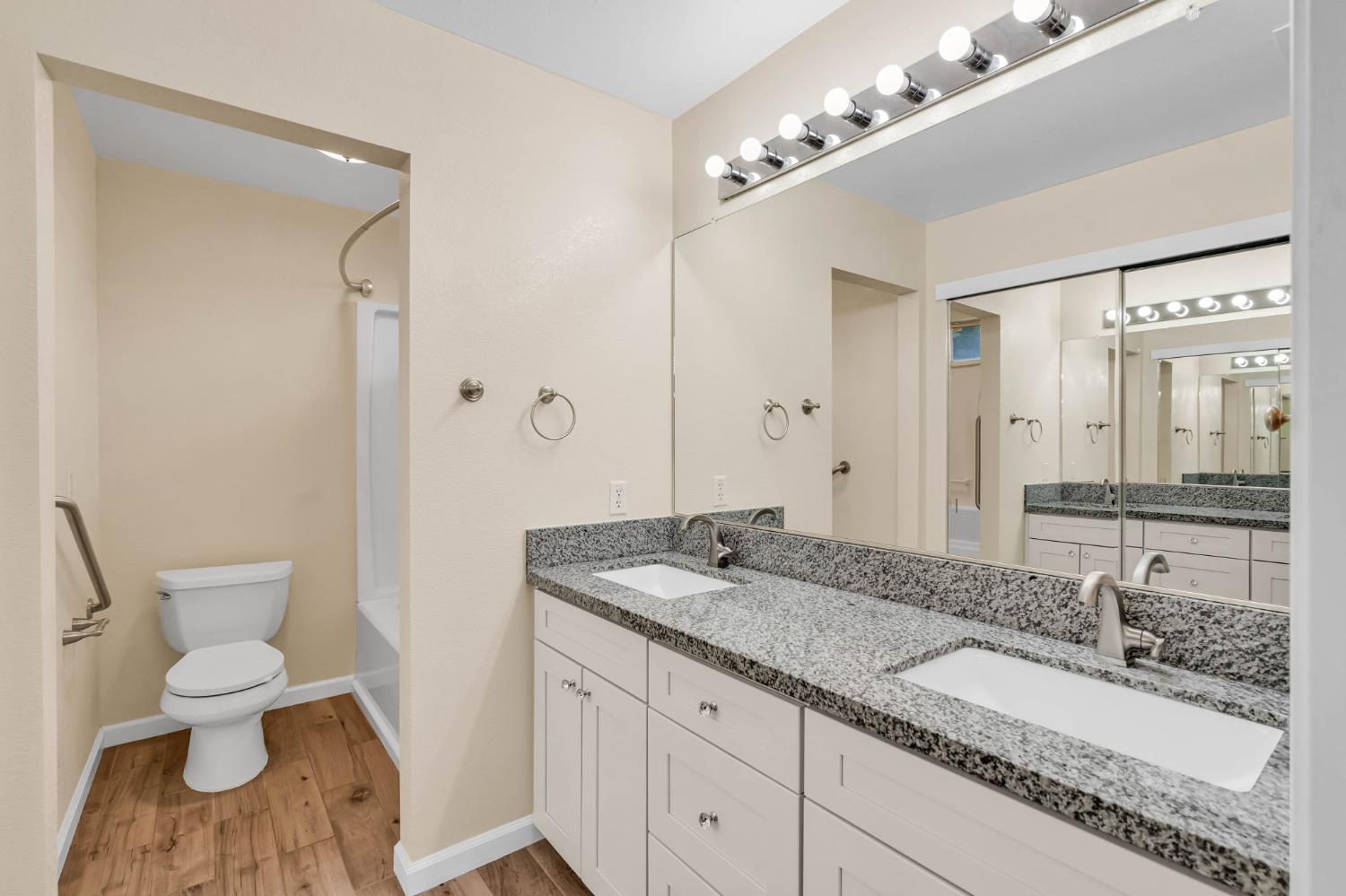 3507 Lone Ridge Court Antelope, CA 95843 - Photo 29 of 37