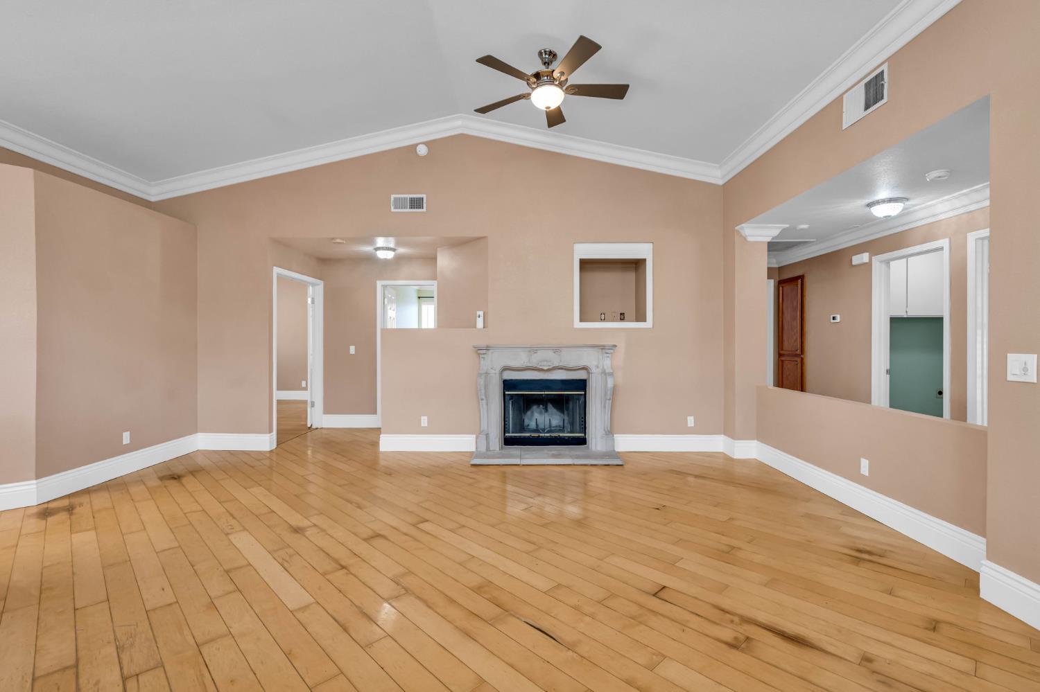 3507 Lone Ridge Court Antelope, CA 95843 - Photo 10 of 37