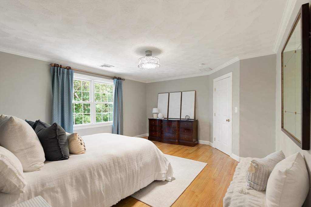 25 Richard Road Lexington, MA 02421 - Photo 17 of 32 Gallery Image 17